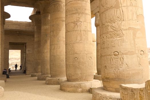 Buildings and columns of ancient Egyptian megaliths. Ancient ruins of Egyptian buildings