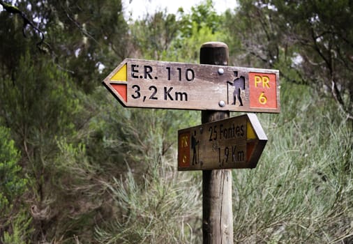 direction mark of levada walking track Pr6 on madeira Island, the levada das 25 fontes