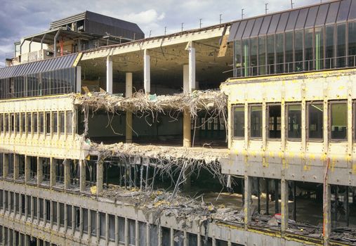 Topic destruction, teardown of an office building