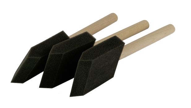 Foam brushes with wooden handle on side