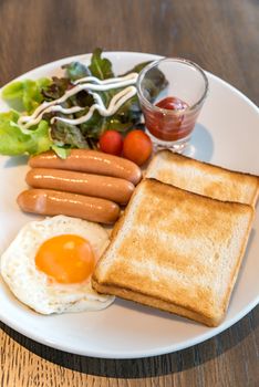 Breakfast sausage set with fried egg