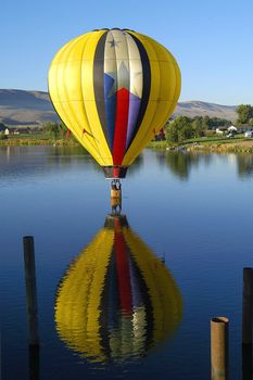 Hot air balloon ascension at Prosser Hot Air Balloon Festival