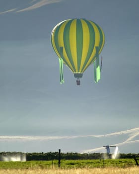 Horse Heaven Hills make idyllic backdrop for this balloon on sunny morning