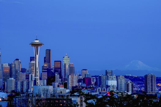 Night scene from Kerry Park, Seattle, WA