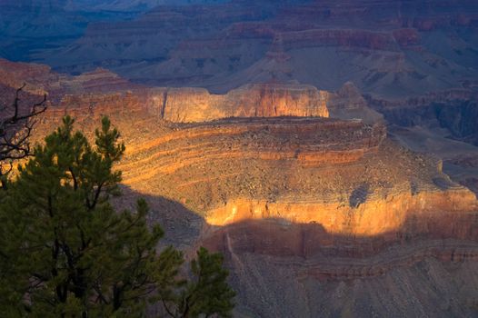 View from the south rim of the Grand Canyon at Sunrise