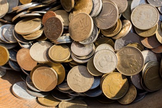 Old metal coin collectiions of various currencies