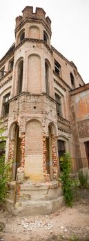 historic architecture of the building on a bright sunny day