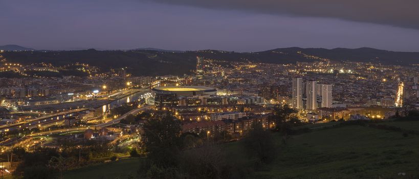 the city of Bilbao at night