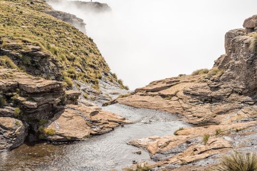 Tugela Falls, the second tallest waterfall on earth. The Tugela River plunges 948 m from the top of the Amphitheatre in the Drakensberg