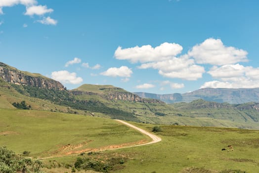 The road to Injisuthi in the Giants Castle section of the Maloti Drakensberg Park in the Kwazulu-Natal Drakensberg