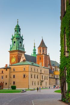 Wawel Castle is located on a hill at an altitude of 228 meters on the bank of the Vistula River in Krakow. From the 11th to the beginning of the 17th century, the Wawel Castle was the residence of Polish kings and was the center of the country's spiritual and political power.