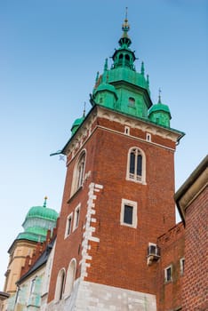 Wawel Castle is located on a hill at an altitude of 228 meters on the bank of the Vistula River in Krakow. From the 11th to the beginning of the 17th century, the Wawel Castle was the residence of Polish kings and was the center of the country's spiritual and political power.