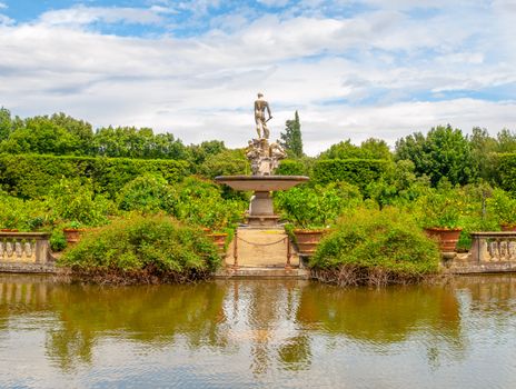 Fountain Ocean with park pond in Boboli Gardens, Florence, Italy.