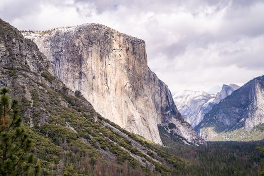 Tunnel View of Yosemite national Park in California San Francisco USA