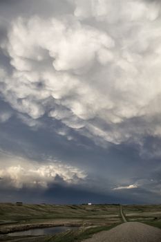 Prairie Storm Clouds Canada Saskatchewan Summer Warnings