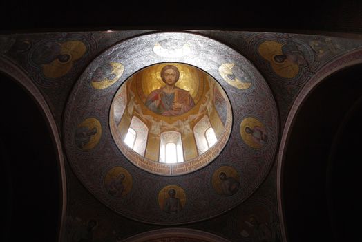 Jesus Christ was surrounded by 12 apostles on the dome of the temple