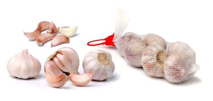 garlic isolated on white background