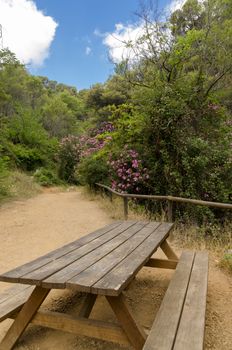 Rest area after the first stretch of hiking