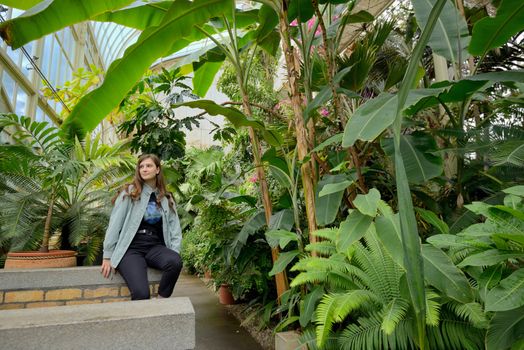 Teen girl in botanical garden, Dublin