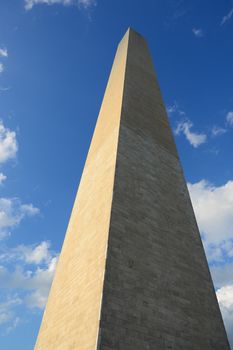 Tall prominent Washington Monument structure in Washington DC USA