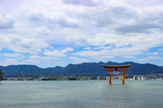 The Floating Torii gate of Itsukushima Shrine in Miyajima island, Hiroshima, Japan.
