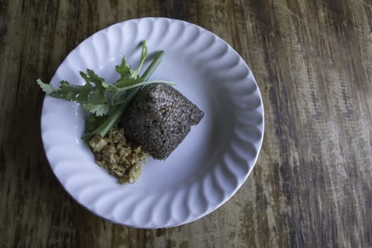 Khao an Chin is Rice fried with Pork , Khao Kan Chin is one of most favorite appetizer in north of Thailand   