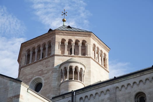 Top of Trento cathedral, view from below