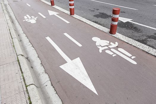 Ride a bike lane, detail signal to travel by bike