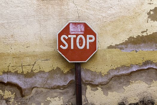 Traffic stop sign for vehicles, information signal detail, obligation