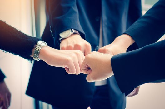 Encourage unity in the team who are about to start the assignment.The team collaborated and support together concept for work 