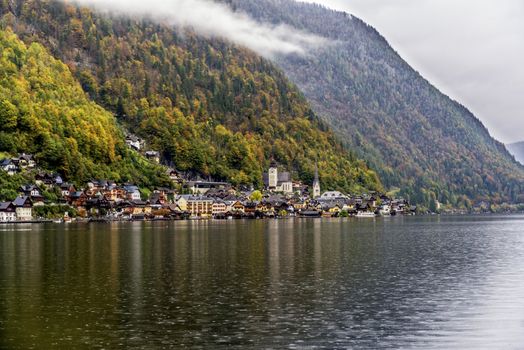 The beautiful Hallstatt lake at Autumn in Austria