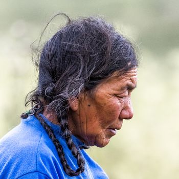 A old buddhist in Langmu Temple at Zoige County,Sichuan Province,and Luqu County,Gannan Tibetan Prefecture,Gansu Province.