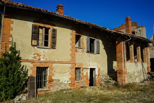 An old abandoned house in the countryside: ruins