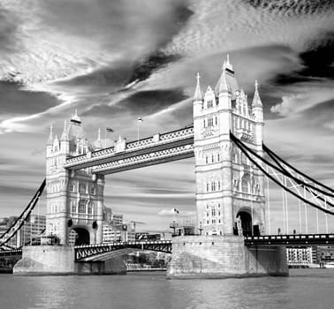 london's tower bridge over the river thames