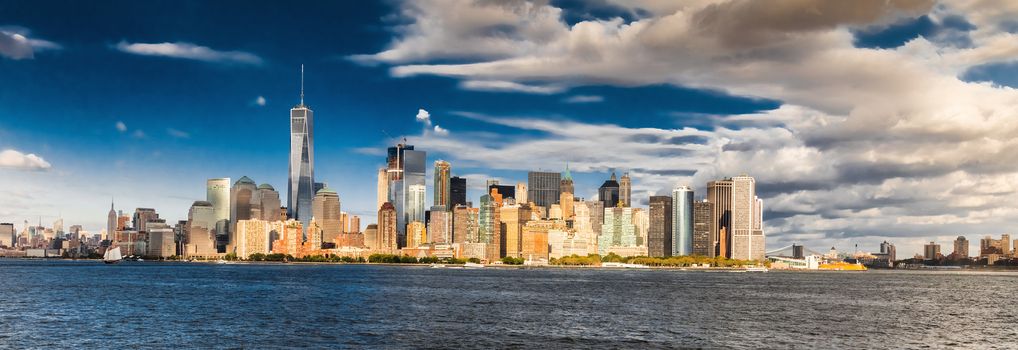 The New York City skyline at afternoon w the Freedom tower