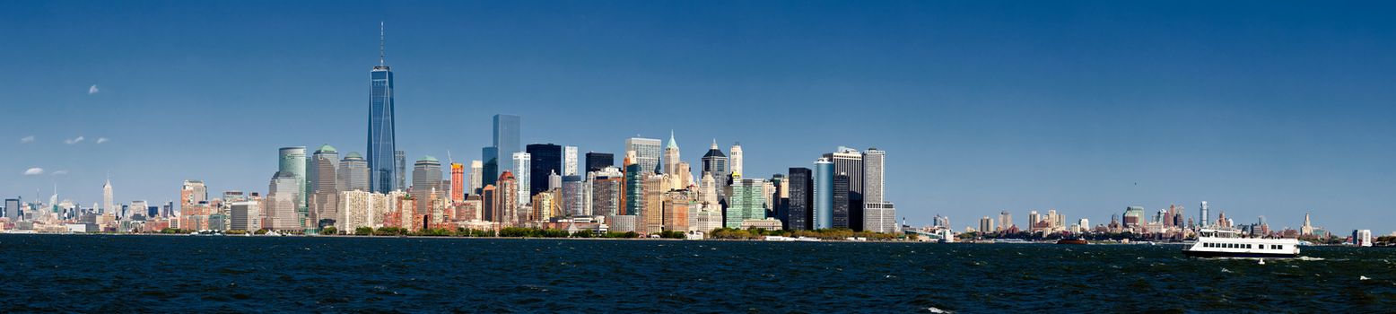 The New York City skyline at afternoon w the Freedom tower