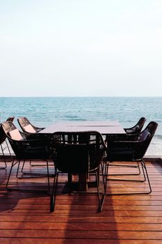 Sea View Dinning Table