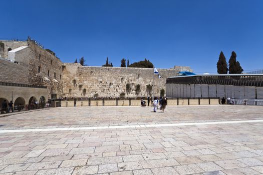 panoramic view of the western wall in jerusalem