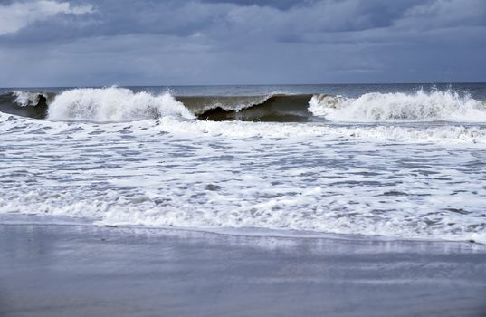 Rough water and waves in Pacific Ocean