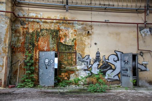 Lost Place garage of railway