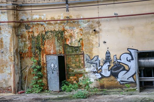 Lost Place garage of railway