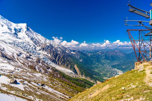 Cable car in snowy mountains in Chamonix, Mont Blanc, Haute-Savoie, France.