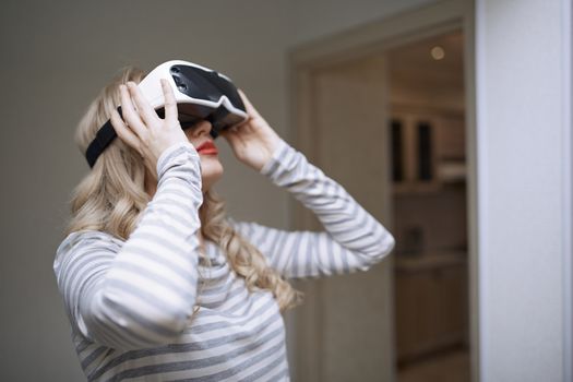 Woman wearing Virtual reality headset