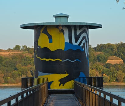 Water pumping station on Danube completely painted with graffiti