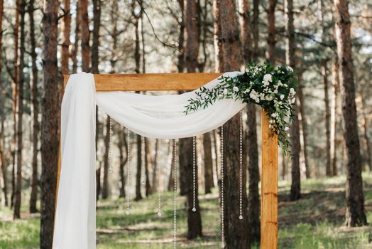 wedding ceremony area, arch chairs decor