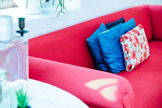 Detail image of Modern living room