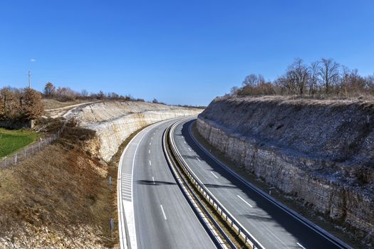 notch on the highway, above view