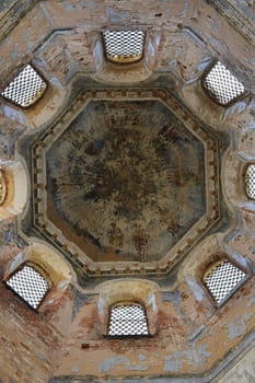 dome of an abandoned church inside view, Church of the Presentation of the Blessed Virgin, Novgorod region, village Bronnitsa
