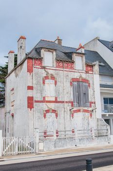 Abandoned house in Quiberon in the Morbihan in France, on the peninsula of Quiberon