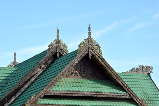 traditional carvings on the roof